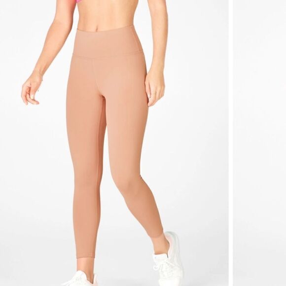 Define PowerHold® High-Waisted 7/8 Legging - Picture 1 of 13